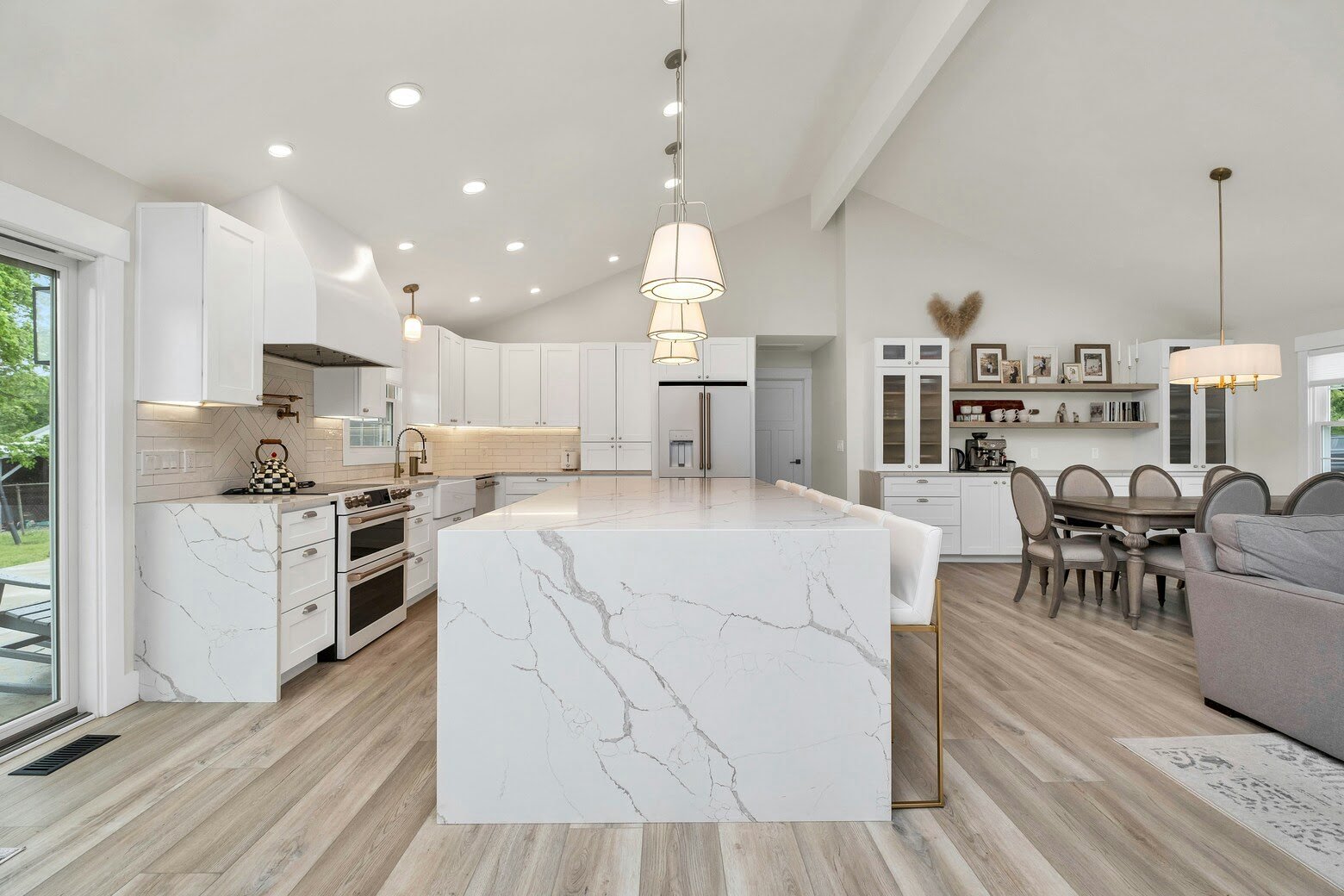 custom kitchen remodel in the Woodlands, TX
